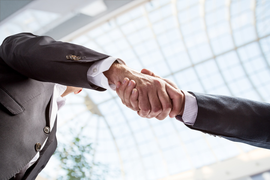 嘉定區(qū)刑事律師視角：經(jīng)濟(jì)案件法院起訴后開(kāi)庭時(shí)間的多維度解析