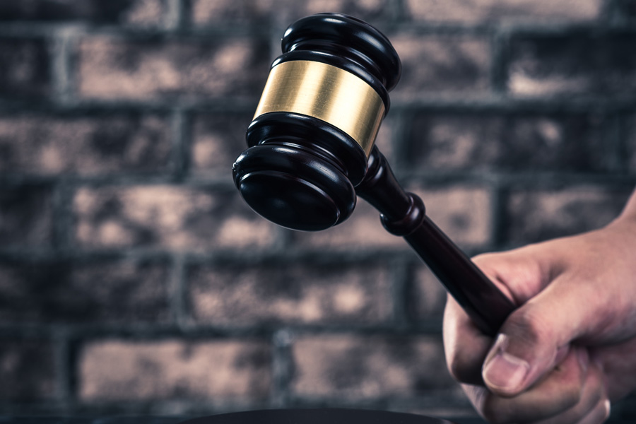 法與心靈的撫慰:上海刑事案件律師探討被判精神病犯罪者獲得社會(huì)幫助的可能性