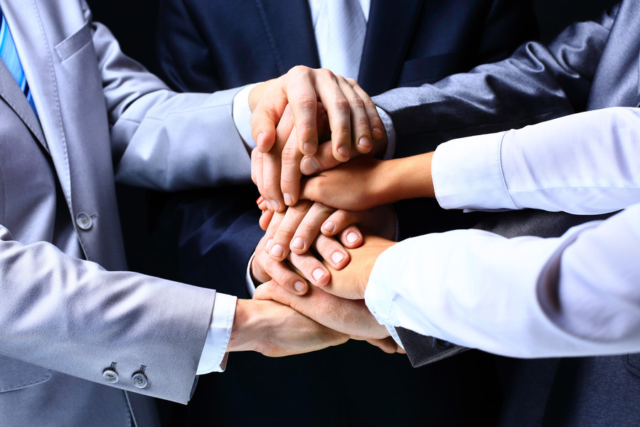 法庭情緒導(dǎo)師：上海律師會見網(wǎng)解釋律師如何協(xié)助客戶處理會見前后的心理沖擊