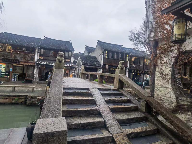 針對(duì)于人販子的處罰是什么？虹口刑事律師對(duì)此回答拐賣兒童罪行的法律規(guī)定是什么