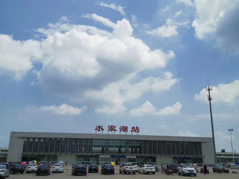 假釋考驗(yàn)期間連續(xù)實(shí)施犯罪如何處理？上海刑事拘留律師來(lái)回答