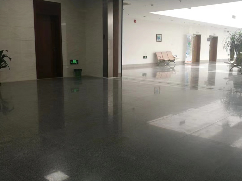 徐匯刑事律師告訴你為親友牟利可能會(huì)犯罪，家屬一定要注意！