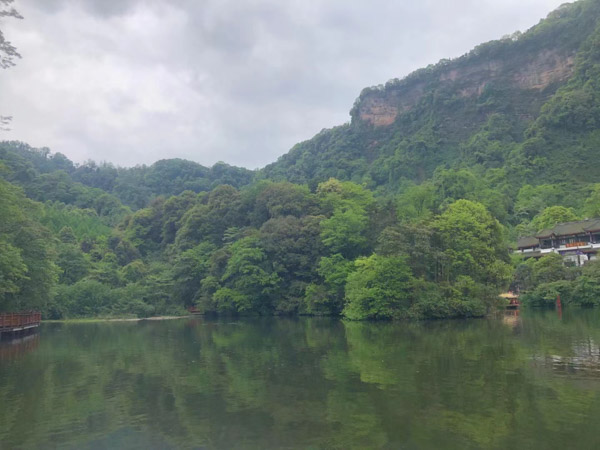 普陀刑事律師對(duì)常見(jiàn)職務(wù)犯罪解讀：貪污罪認(rèn)定的幾種特殊形式