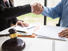 <b>黃浦區(qū)刑事律師視角下的經(jīng)濟(jì)案件解析</b>