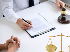 <b>閔行區(qū)刑事律師視角下經(jīng)濟(jì)案件量刑標(biāo)準(zhǔn)的深度剖析</b>